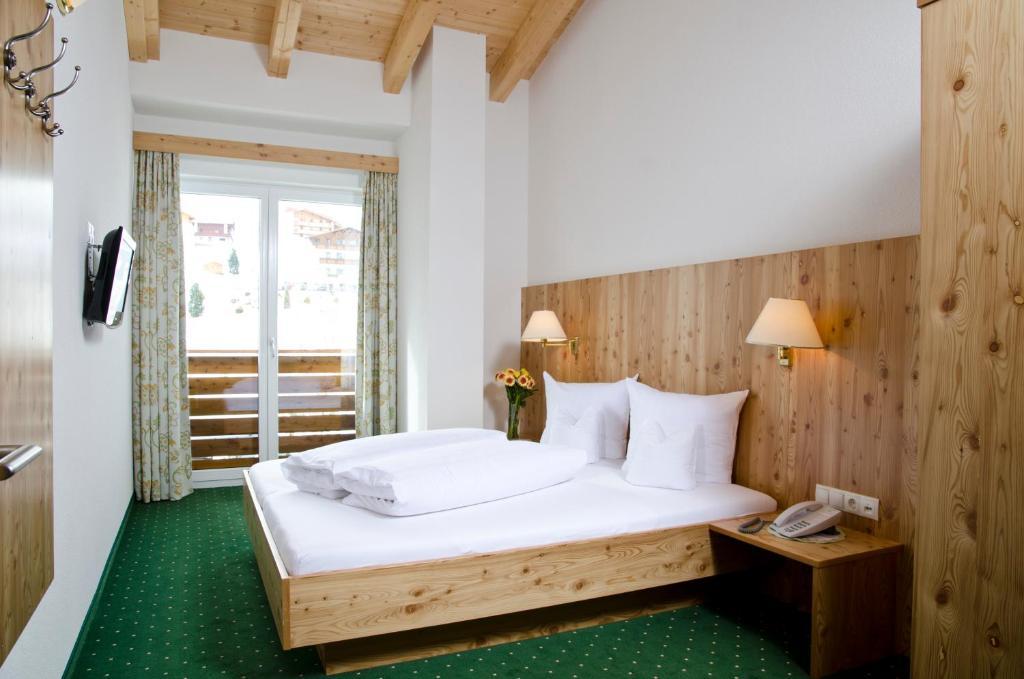גלטור Berghotel Rasis מראה חיצוני תמונה