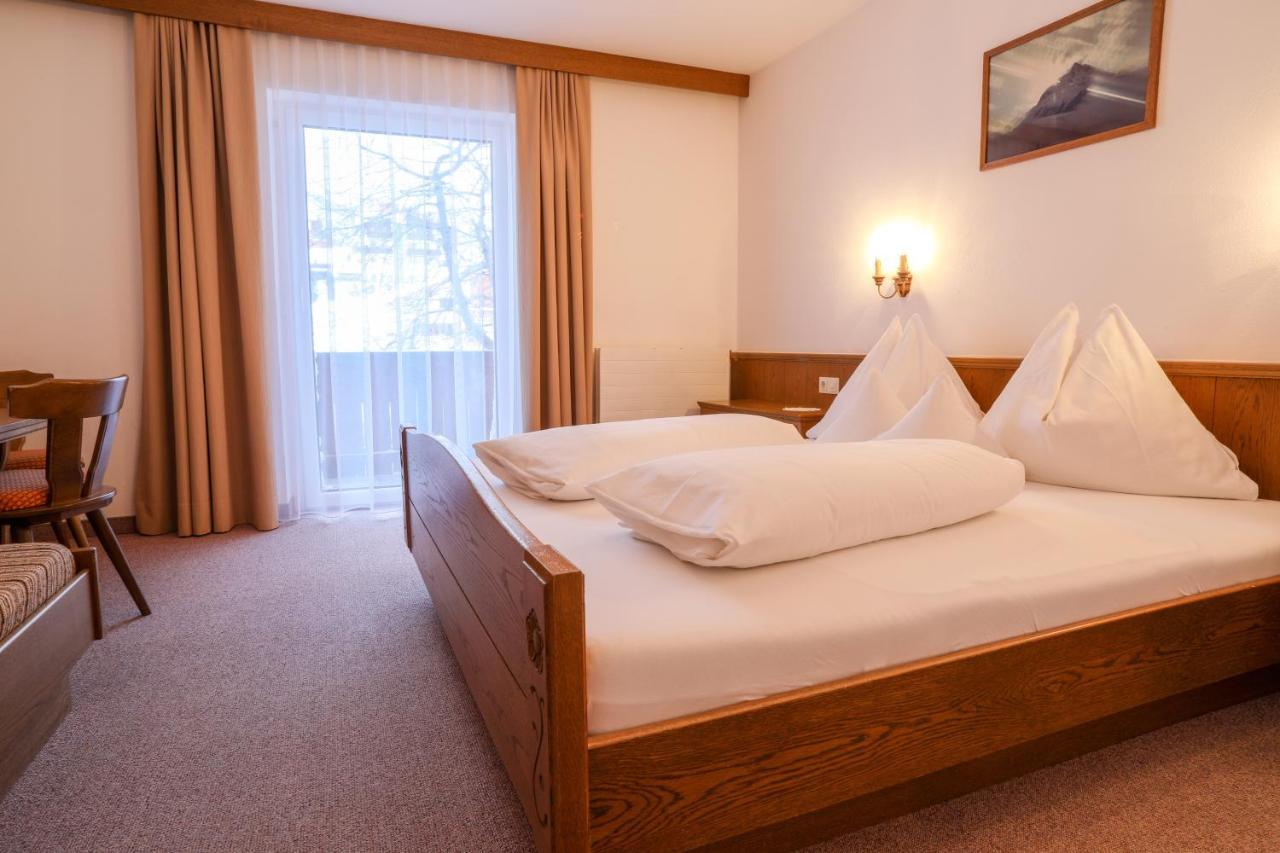 גלטור Berghotel Rasis מראה חיצוני תמונה